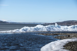 Isen smälter undan på Storsjön